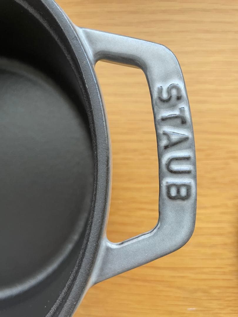 STAUB 鍋 ココット ラウンド グレー 18センチ 正規品