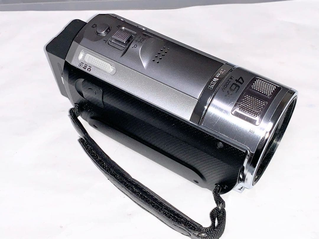 超極上　Panasonic HC-V700M 128gSDカードおまけ