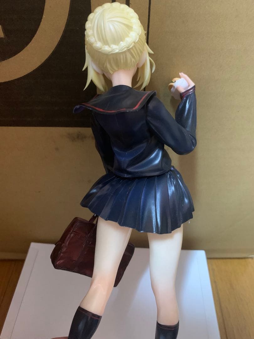 塗装済完成品　セイバーオルタ　制服　グリズリーパンダ