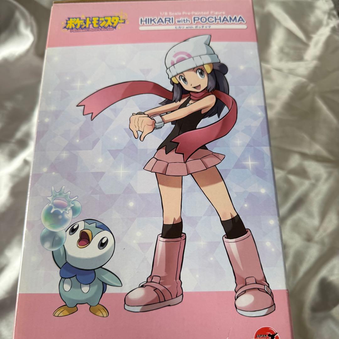 『ポケットモンスター』 ヒカリ with ポッチャマ 1/8スケール　フィギュア
