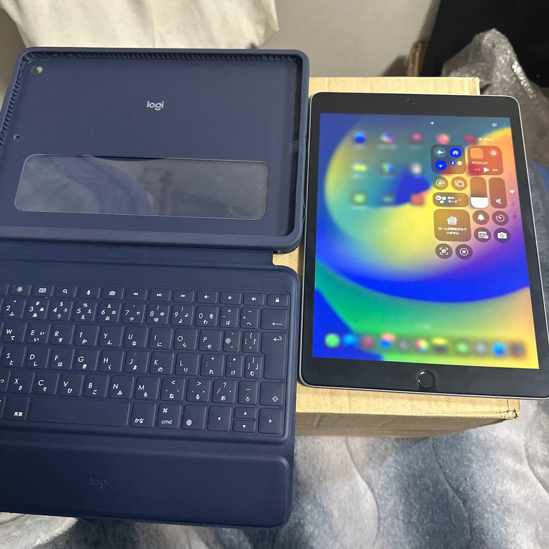 iPad 9世代 シルバー 64GB WiFiモデル 10.2インチ