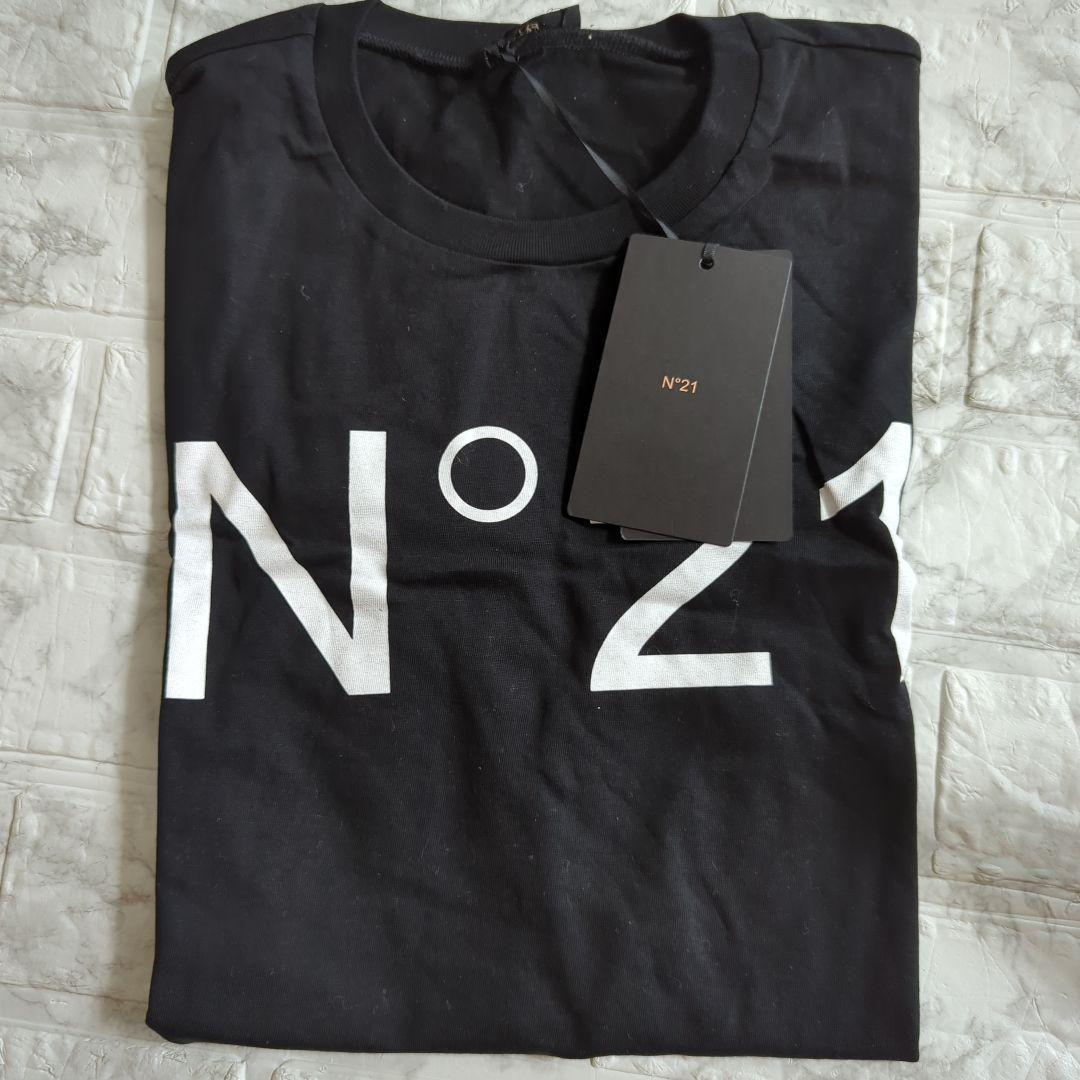 専用N°21 ヌメロ ヴェントゥーノ ロゴ 半袖Tシャツ ブラック　16Y