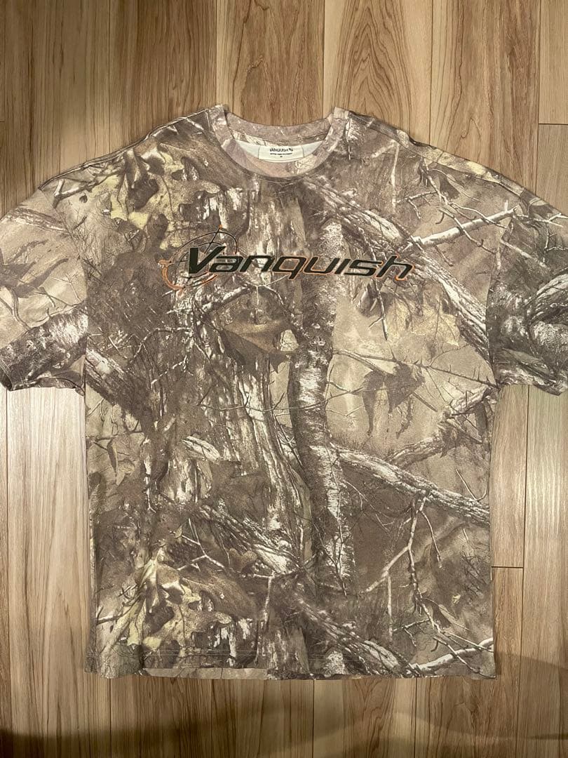 トップス VANQUISH FITNESS CAMO STONE OVERSIZED T