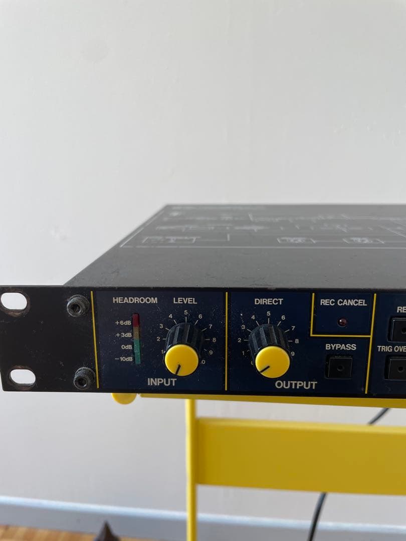KORG SDD-2000 サンプリングデジタルディレイ