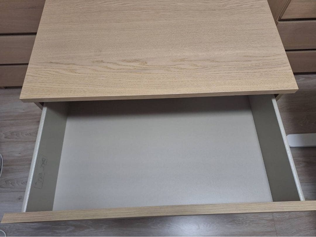 IKEA MALM 3段チェスト　ホワイトステインオーク　2/3